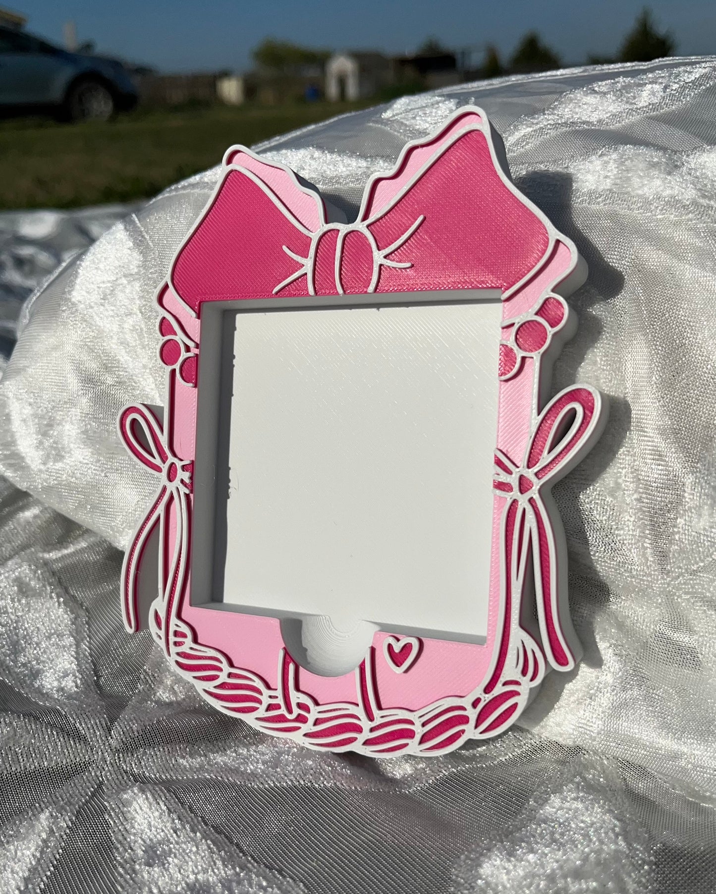 3D Printed “Cake” Sticky Notes Holder