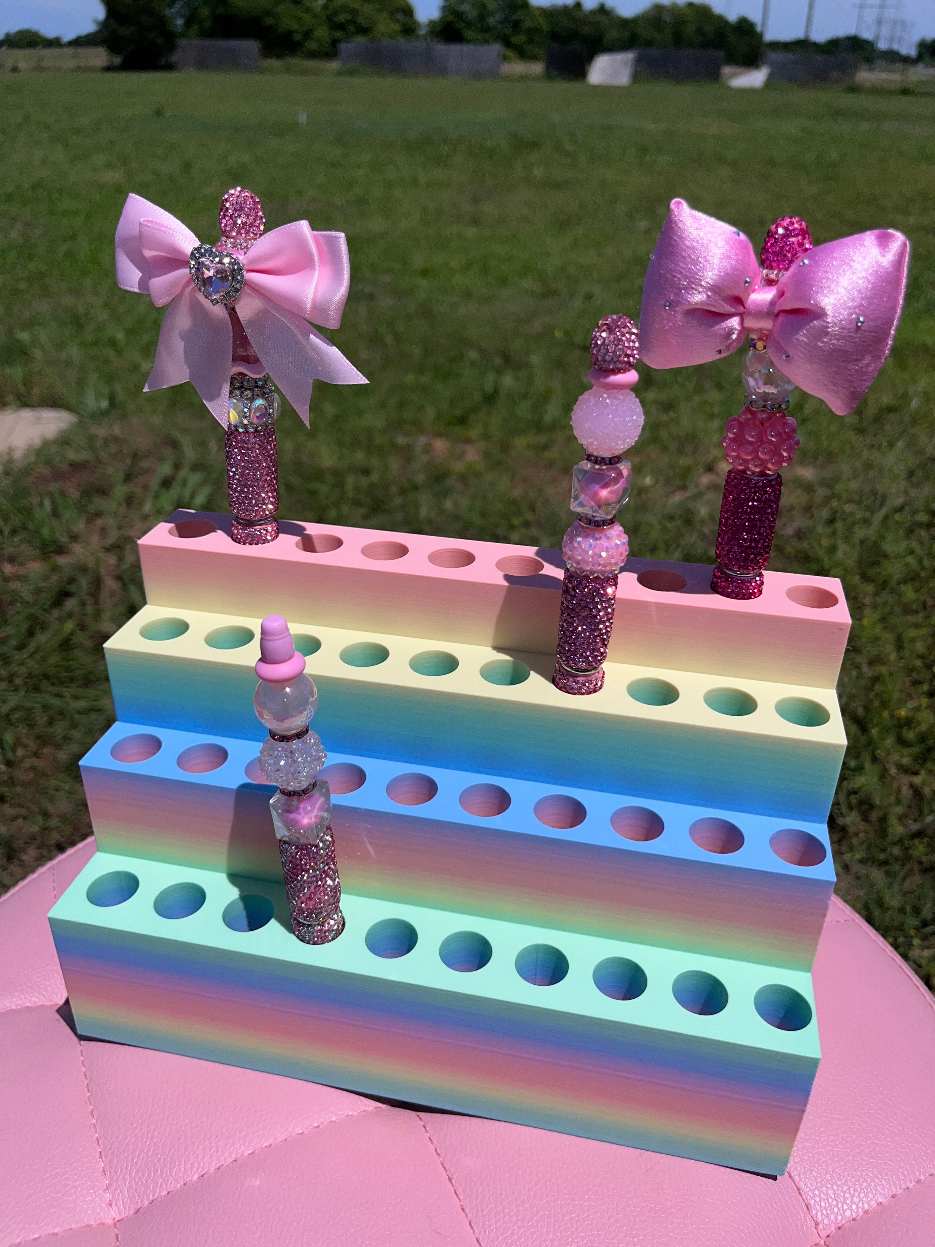 Pen Display for Clay Rhinestone Pens fits 40 pens (2 sizes)