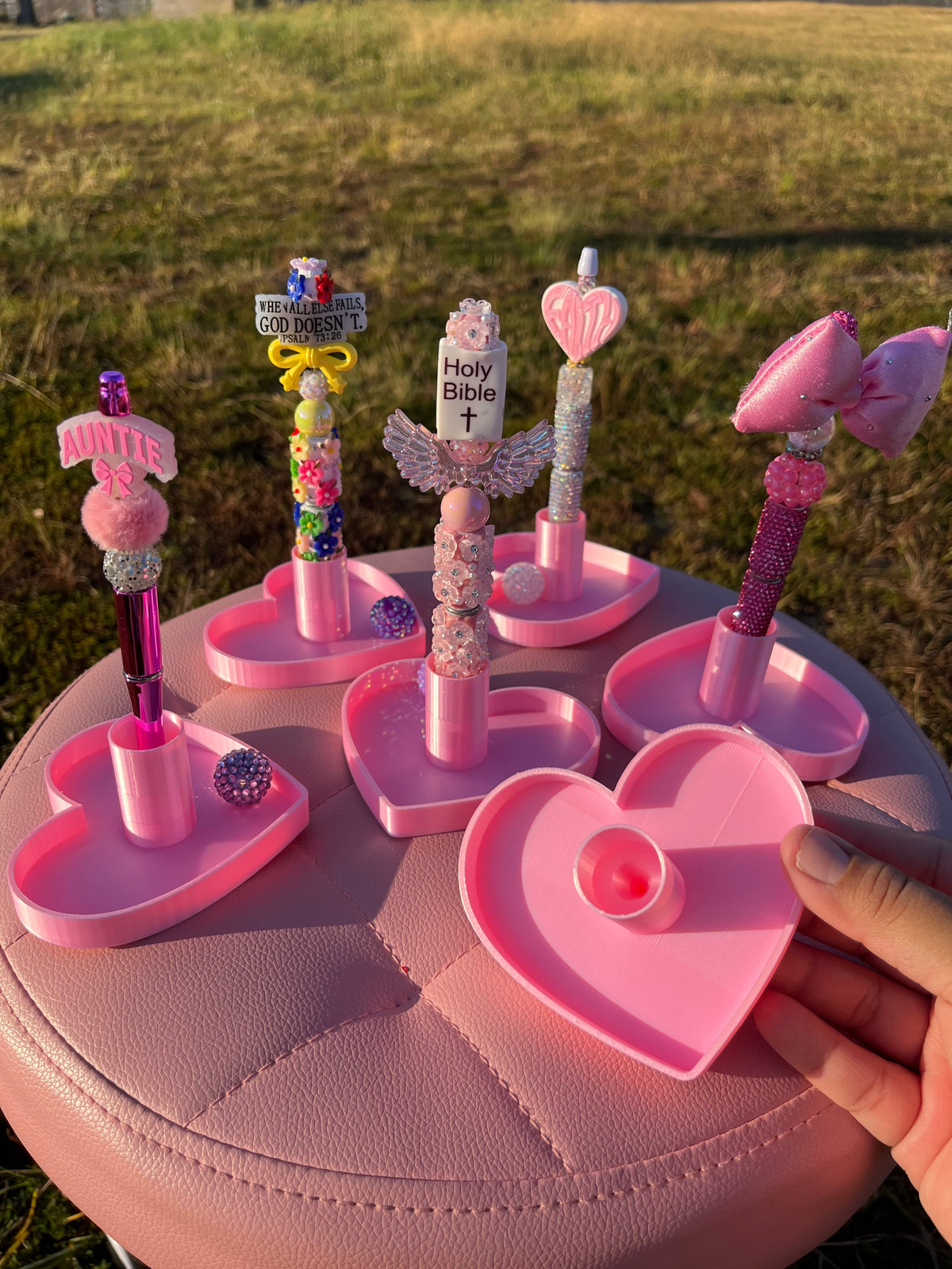 *Universal Size Heart Pen Stand with Tray (21mm)