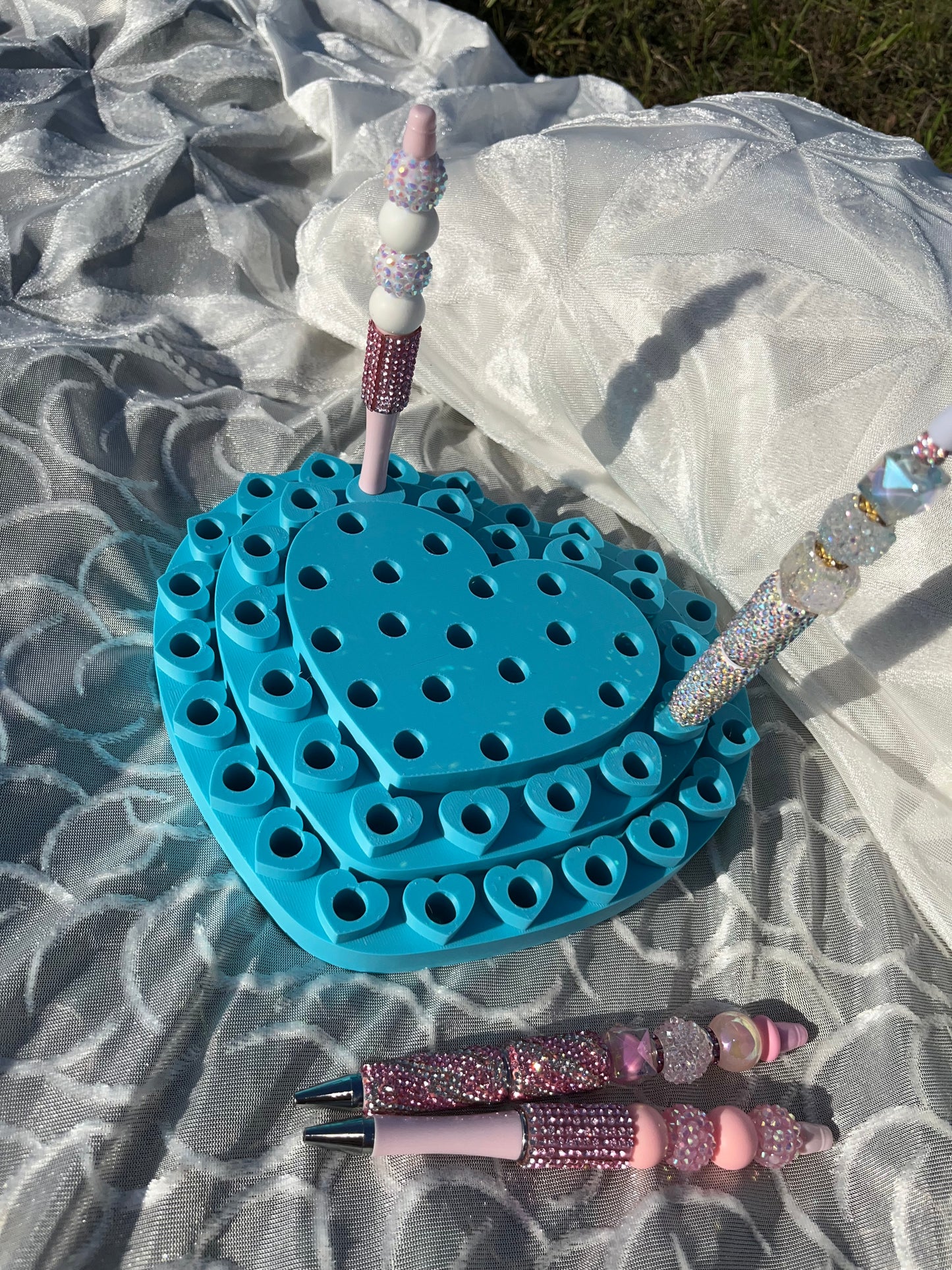 3D Printed Heart Pen Display for REGULAR Pens