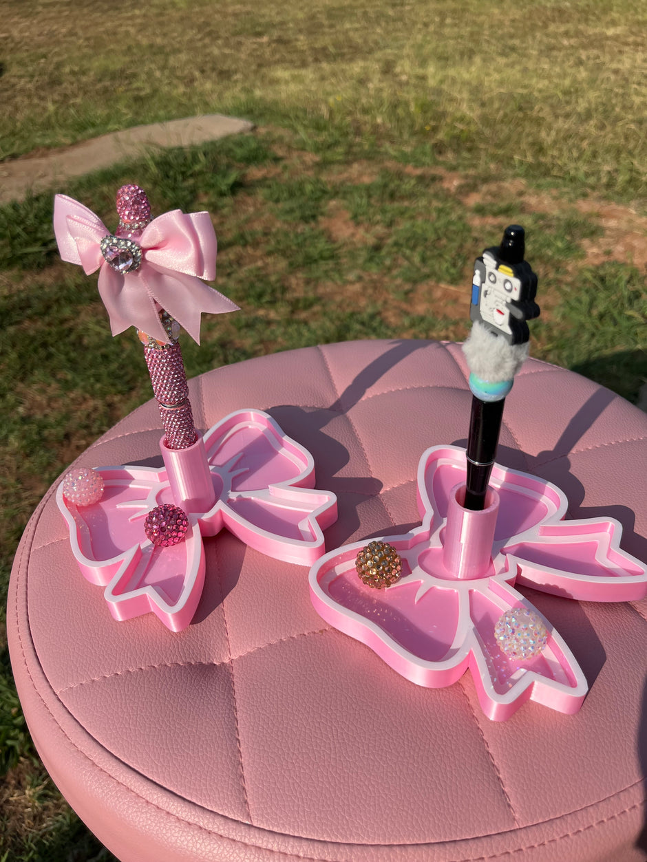 Bow Pen Stand with Tray