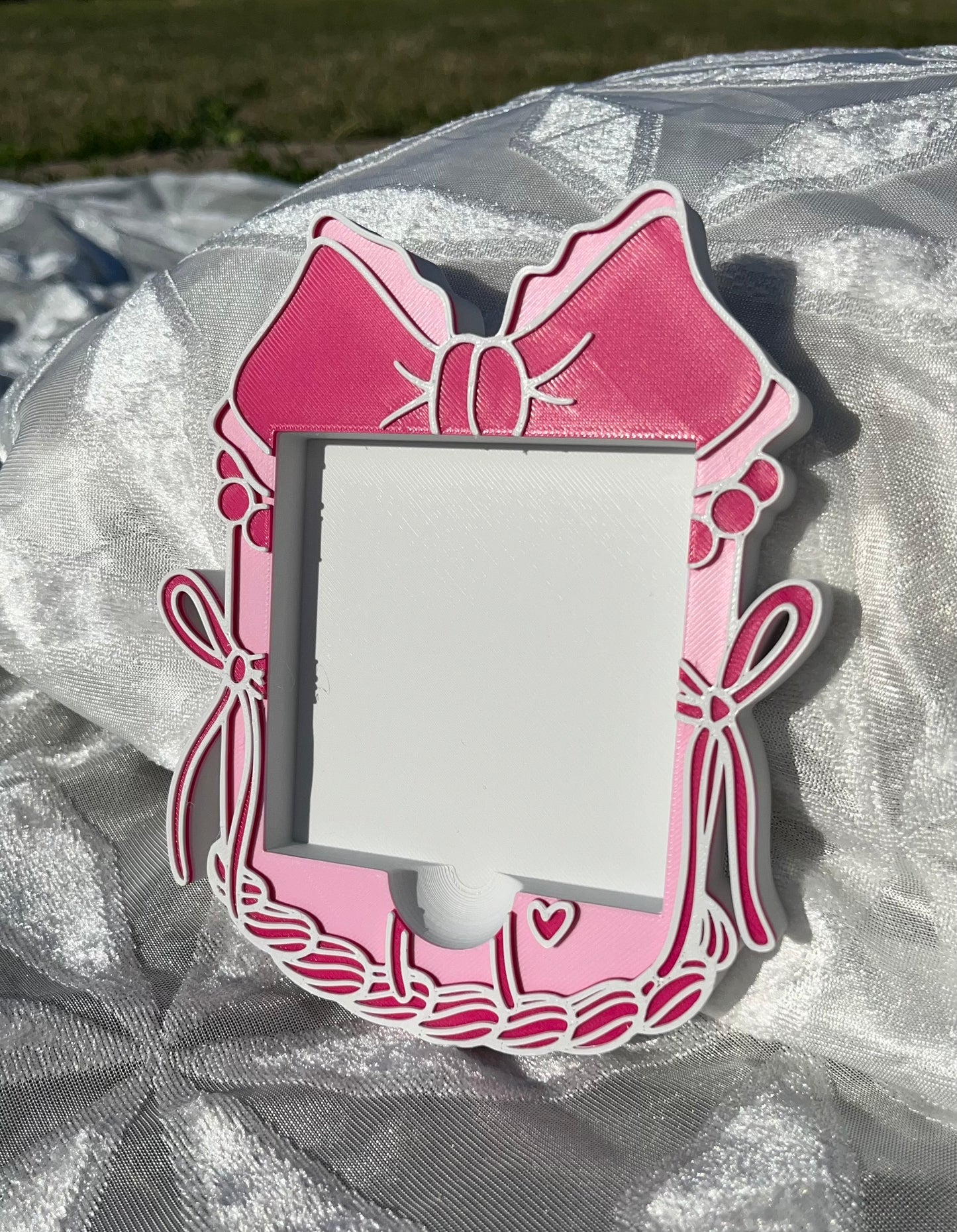 3D Printed “Cake” Sticky Notes Holder
