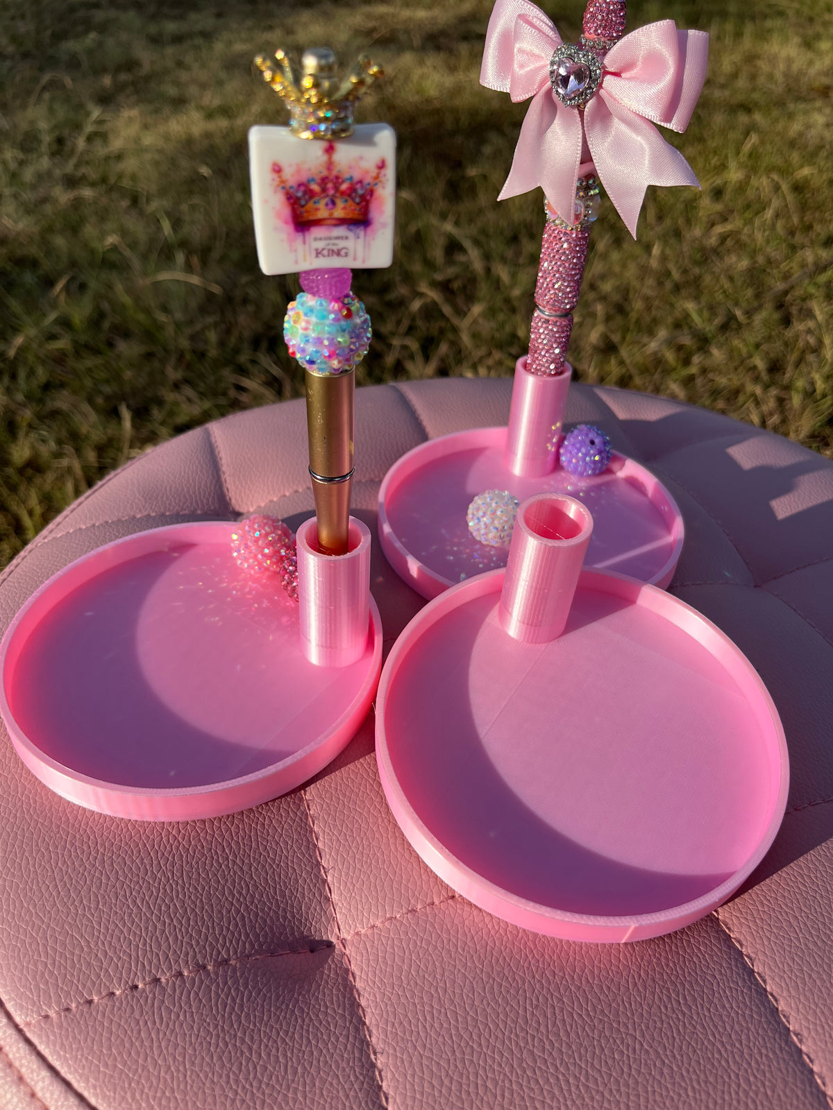 Circle Pen Stand with Tray for Regular or Rhinestone Pens