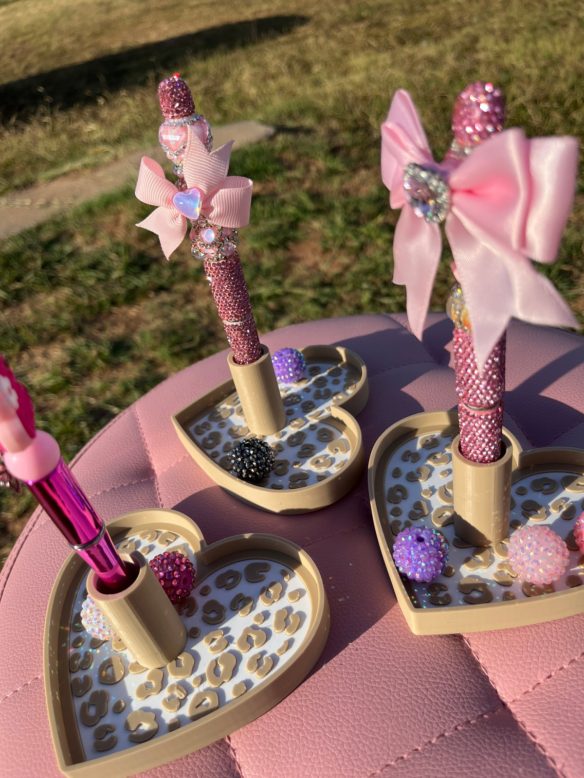 Heart Pen Stand with Tray for Regular or Rhinestone Pens