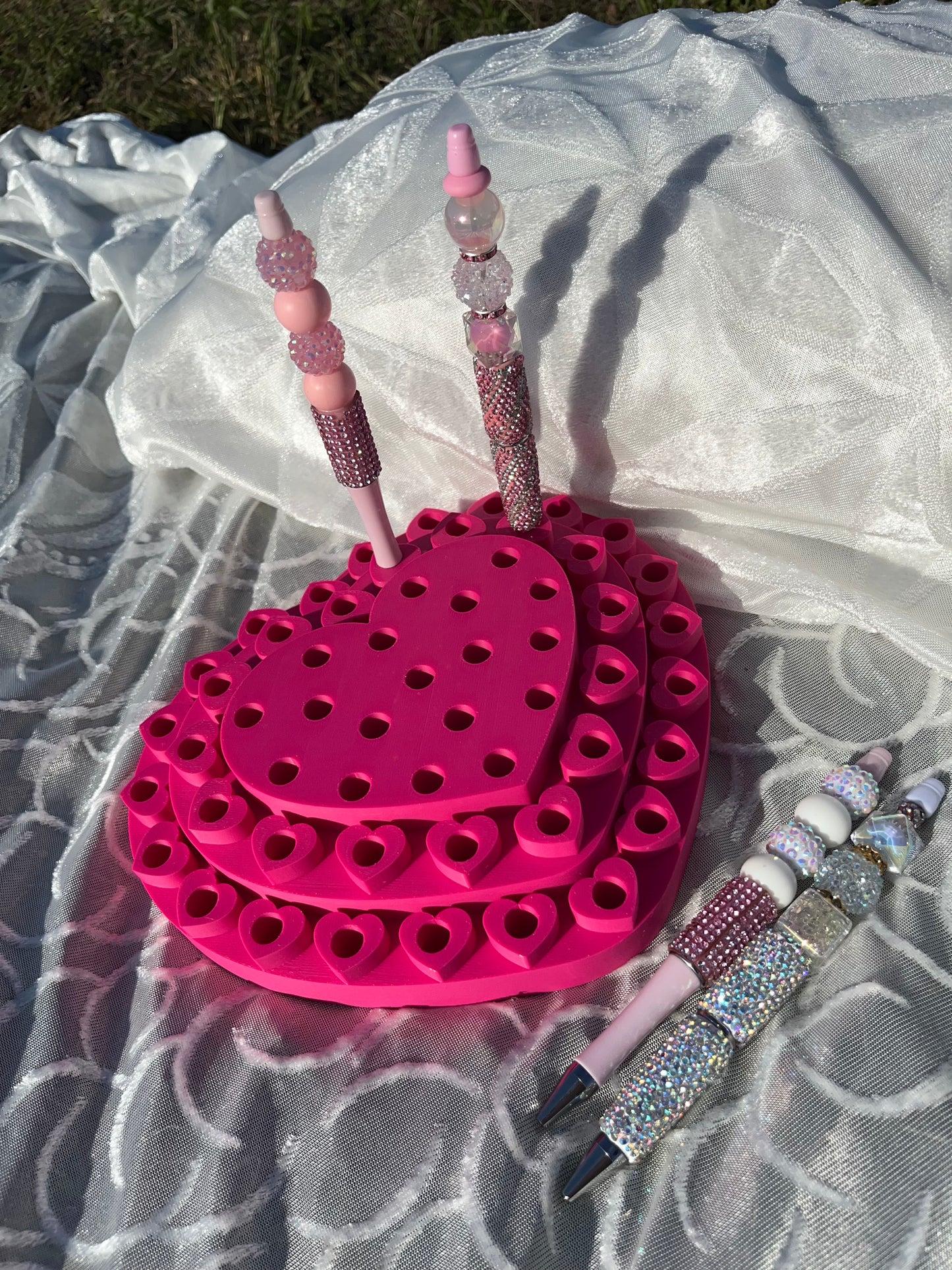 3D Printed Heart Pen Display for REGULAR Pens