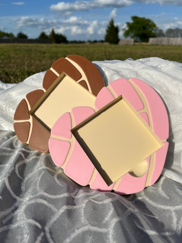 Concha Heart Sticky Notes Holder