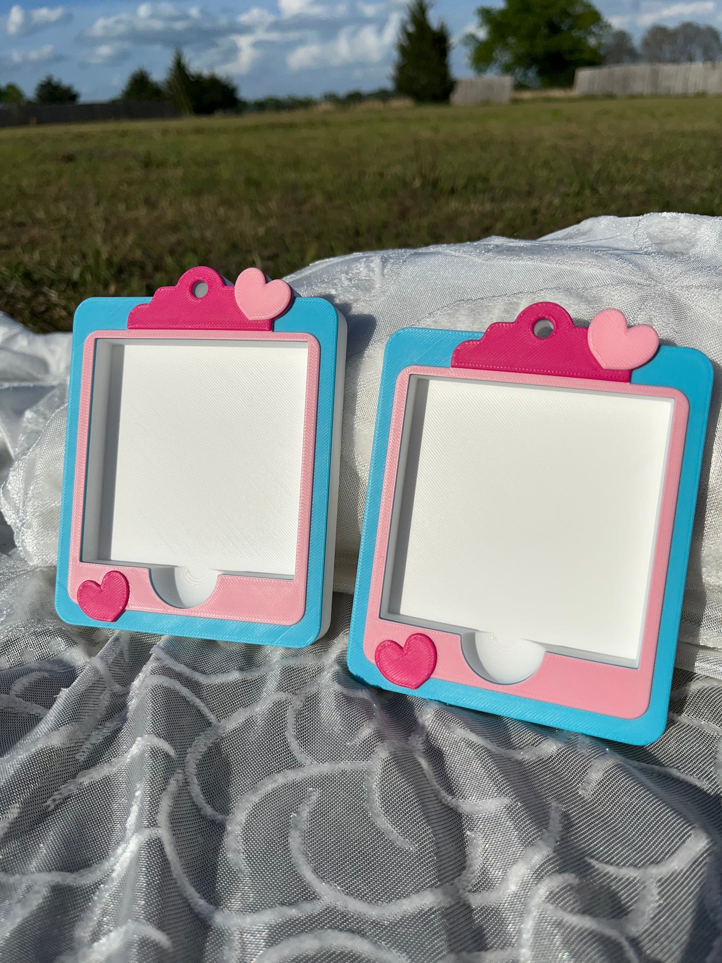 3D Printed “Clipboard” Sticky Notes Holder