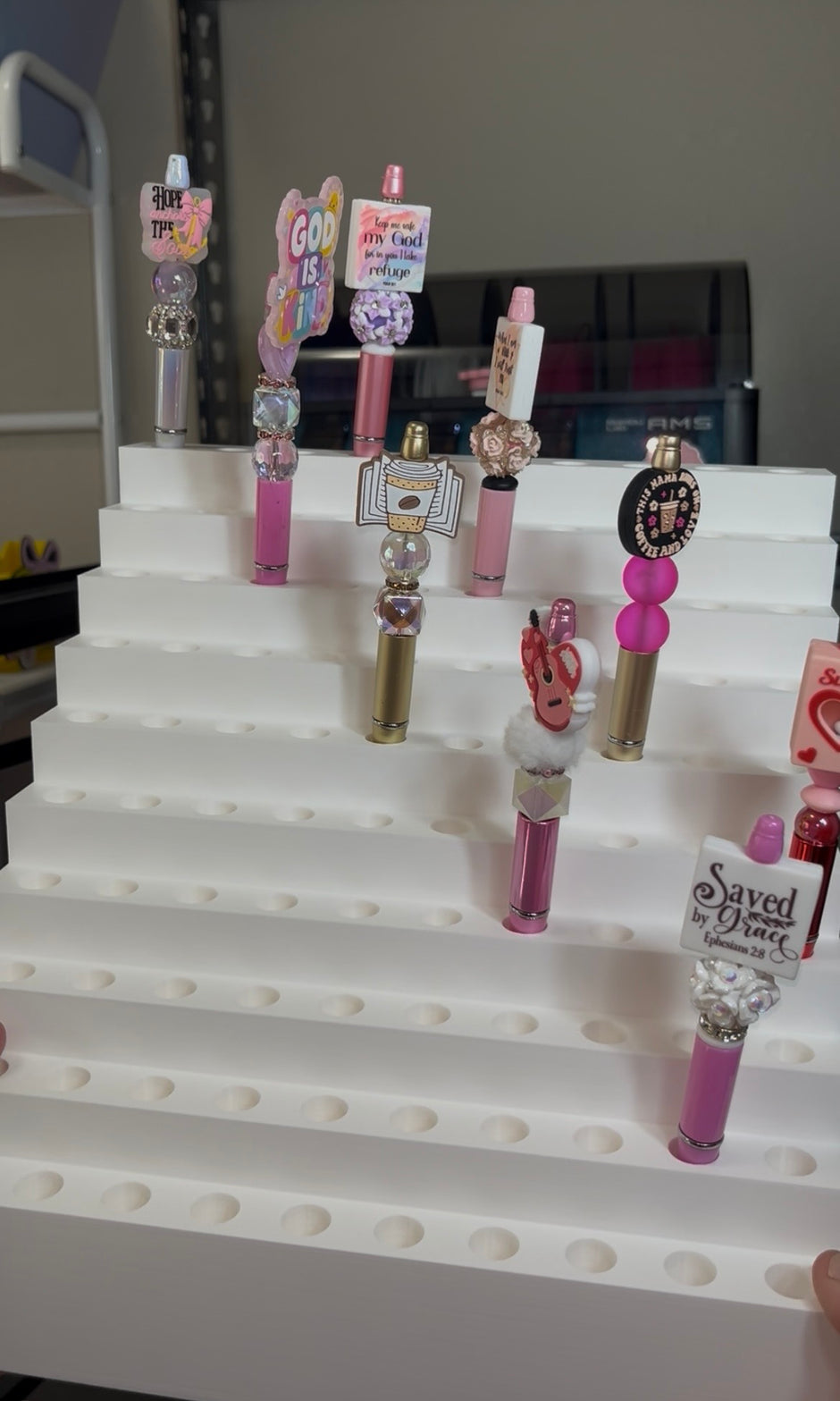 Pen Display for 100 Regular Pens