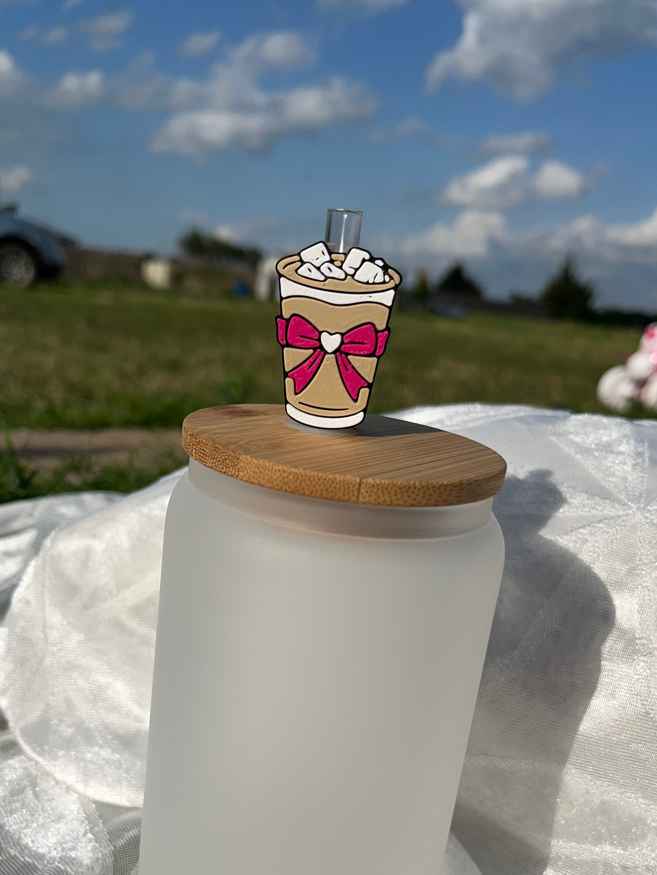 Straw Toppers