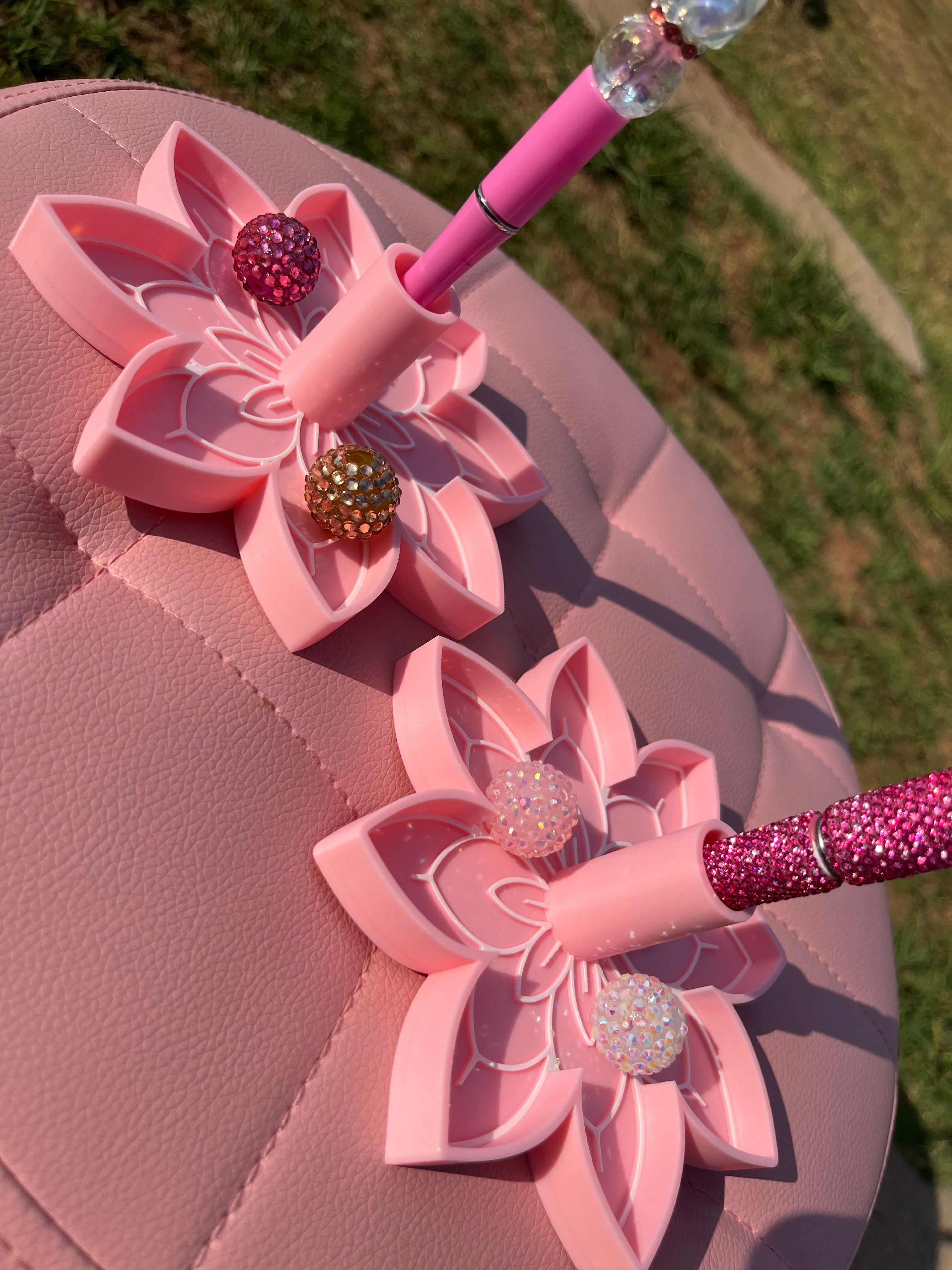 Flower Pen Stand with Tray
