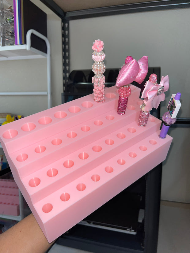 Pen Display for 40 different size pens (13mm, 15mm, 20mm) Vertically