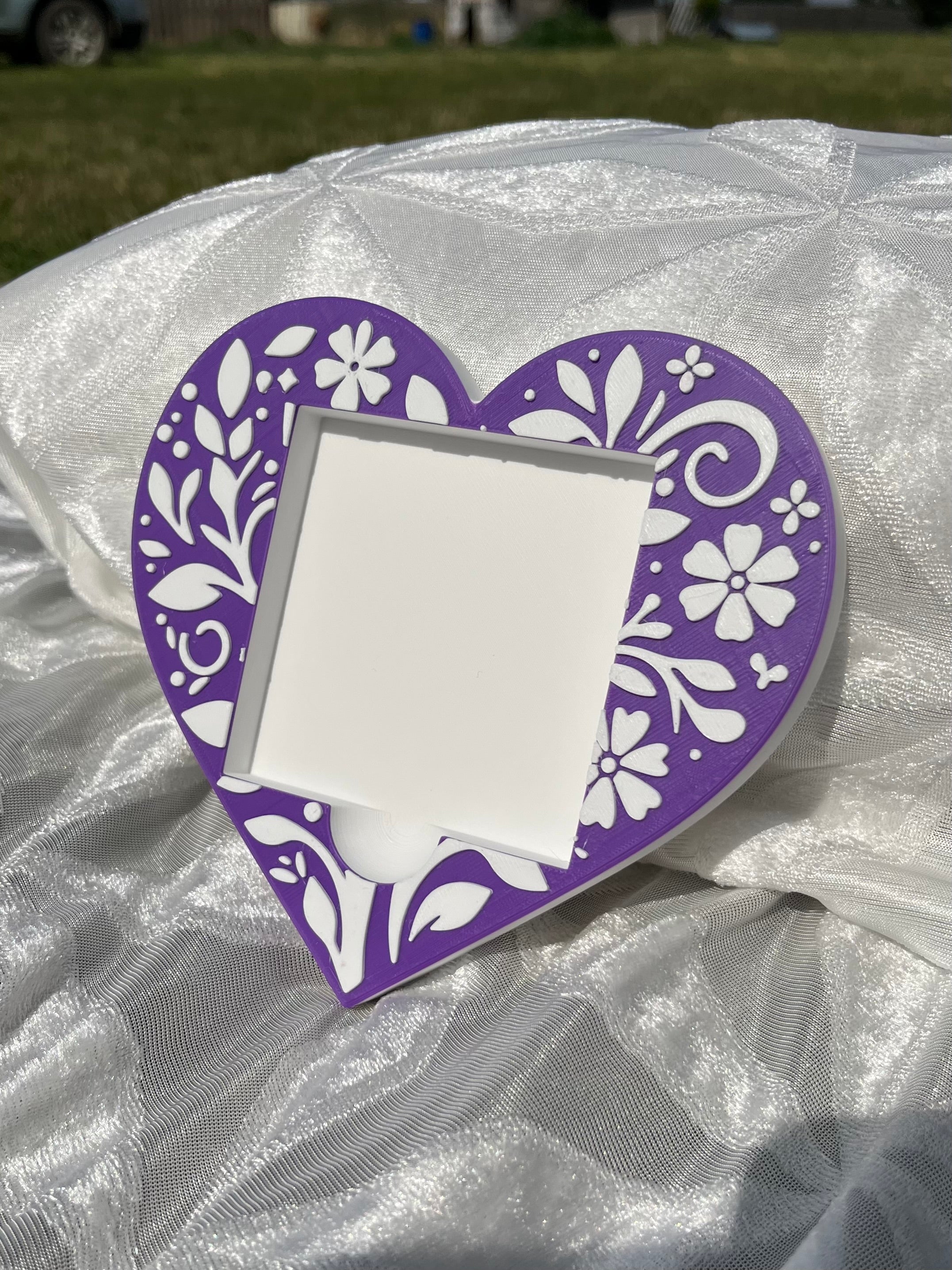 Heart Sticky Notes Holder